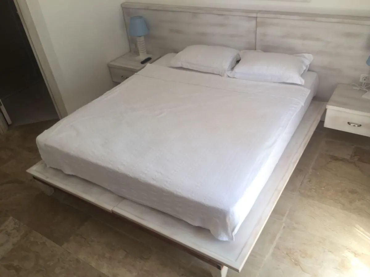 No 111 Boutique Hotel Гёльтюрбюку 0*,  Турция