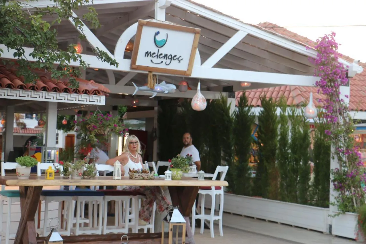 No 111 Boutique Hotel Гёльтюрбюку